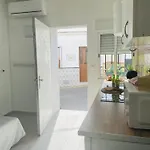 Estudio Jimena Burriana En El Centro De Apartament Nerja