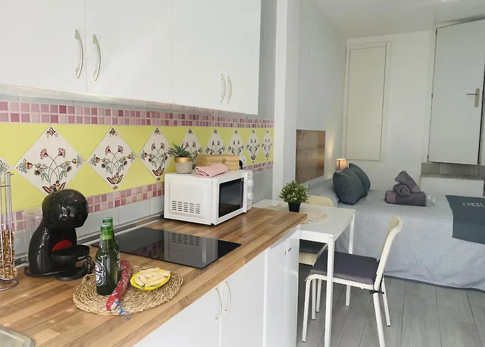 Estudio Jimena Burriana En El Centro De *