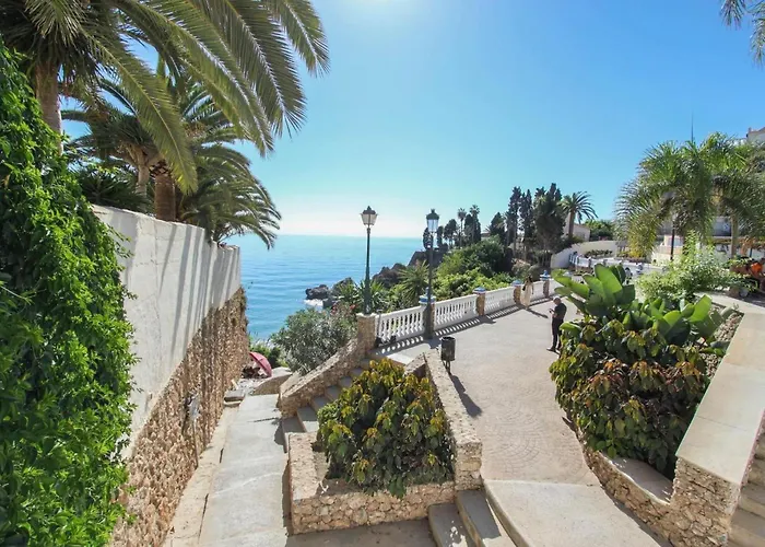 Estudio Jimena Burriana En El Centro De Апартаменты Нерха