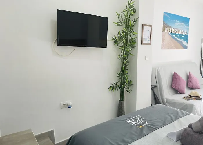 Апартаменты Estudio Jimena Burriana En El Centro De